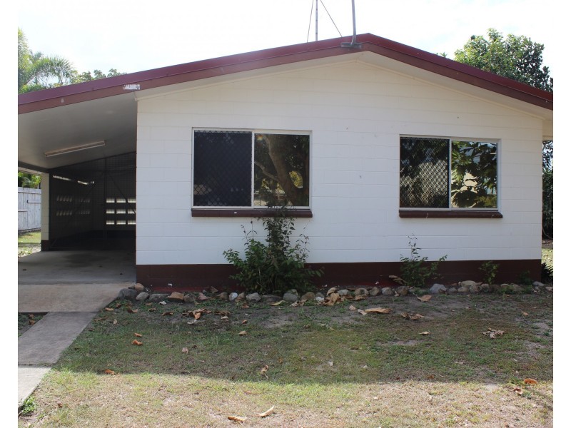 1 Teitzel Close, Cardwell QLD 4849
