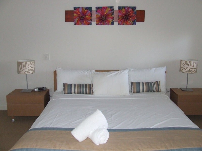 8/20-24 Poinciana Boulevard, Cardwell QLD 4849