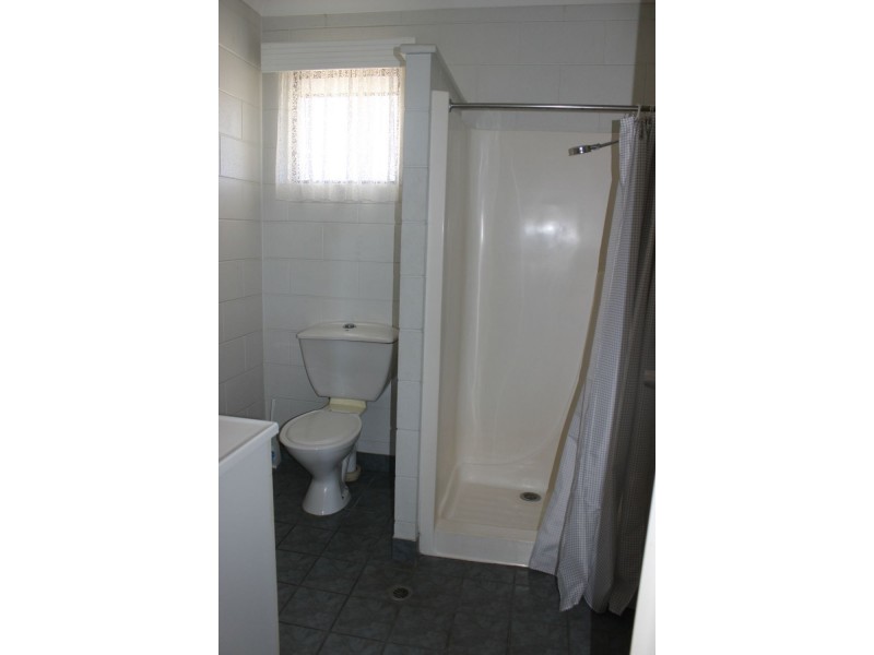 Unit/129 Victoria Street, Cardwell QLD 4849