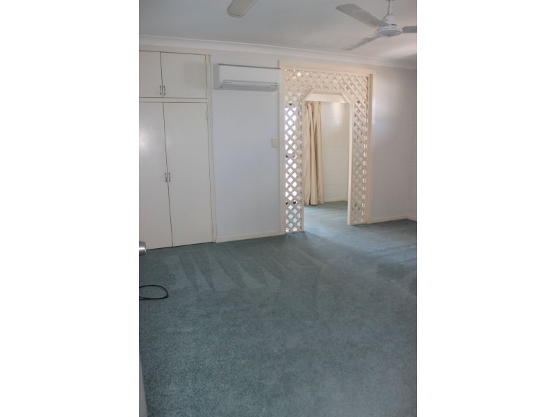 Unit/129 Victoria Street, Cardwell QLD 4849