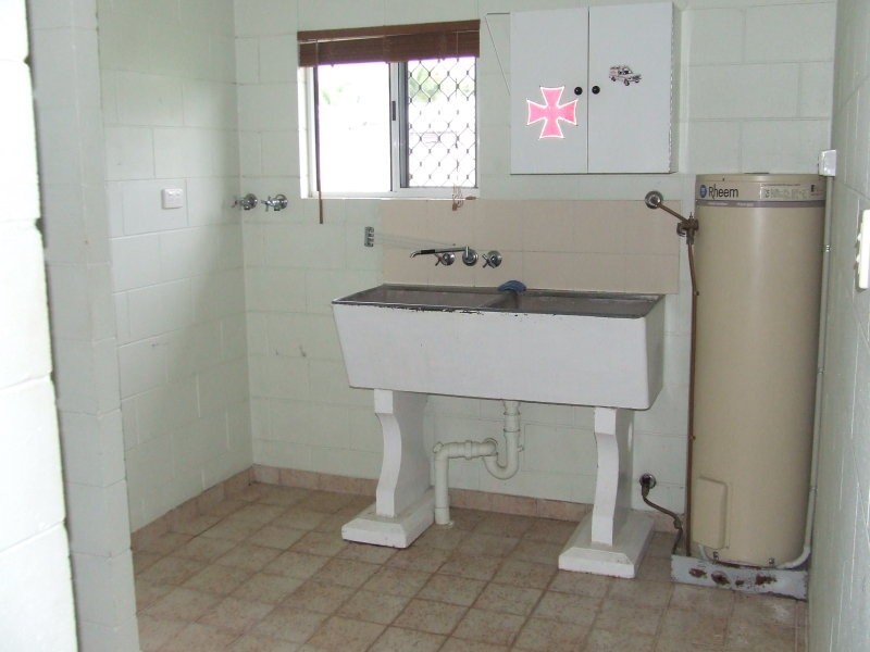 1 Ludwick Street, Cardwell QLD 4849