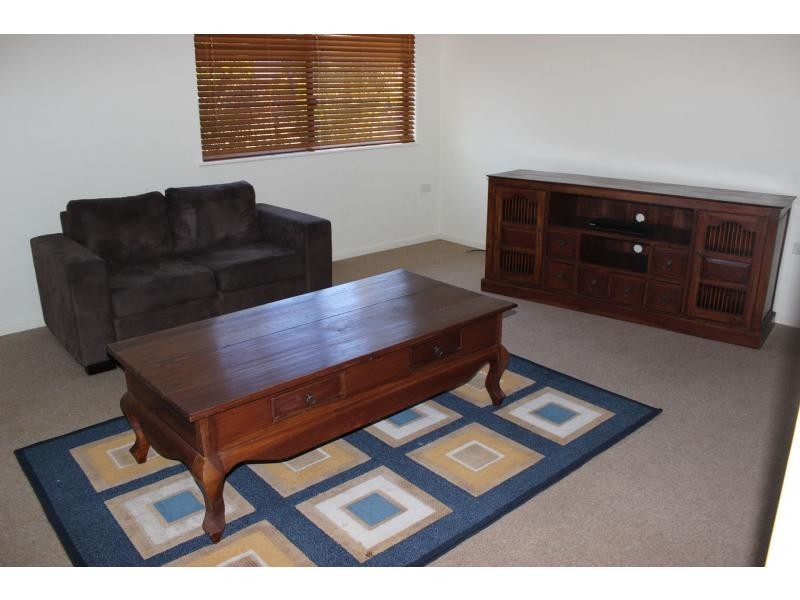 6 Poinciana Boulevard, Cardwell QLD 4849