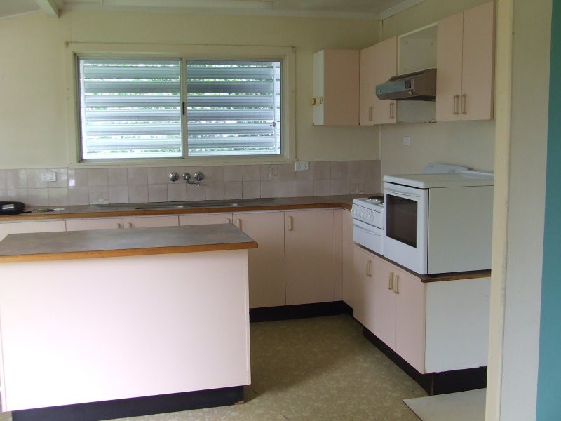 14 Landsdown Street, Cardwell QLD 4849