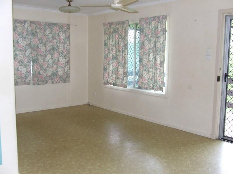 14 Landsdown Street, Cardwell QLD 4849
