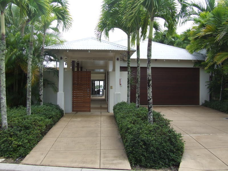 1 Allamanda Lane, Cardwell QLD 4849