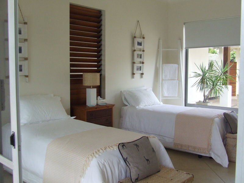 1 Allamanda Lane, Cardwell QLD 4849