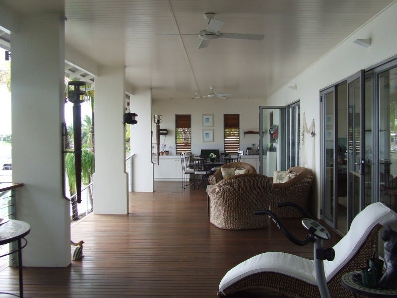 1 Allamanda Lane, Cardwell QLD 4849