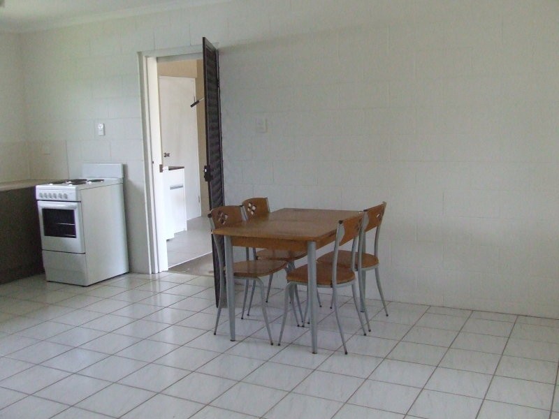 3/116 Bowen Street, Cardwell QLD 4849