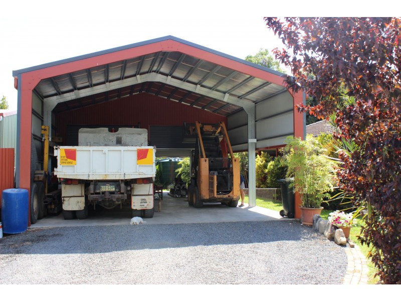 18 Gregory Street, Cardwell QLD 4849