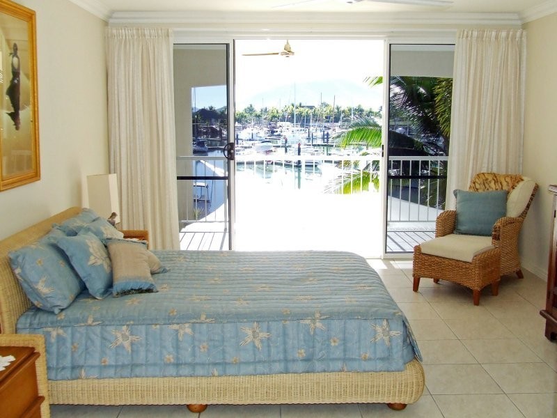 1/27 Poinciana Boulevard, Cardwell QLD 4849