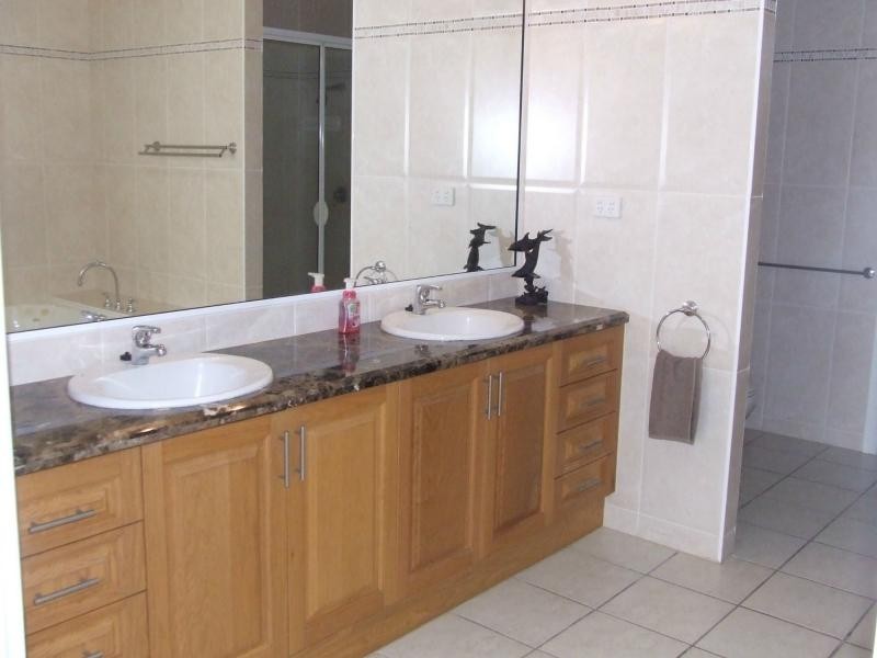 1/27 Poinciana Boulevard, Cardwell QLD 4849