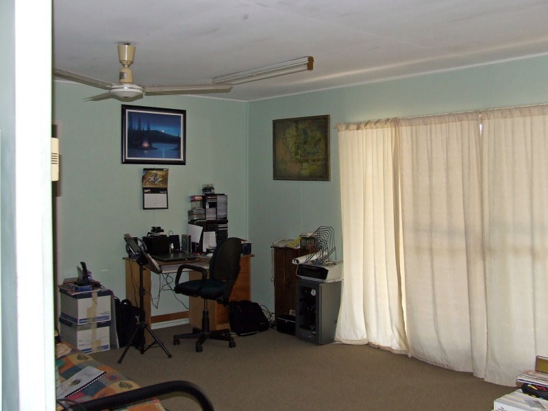 233 Victoria Street, Cardwell QLD 4849