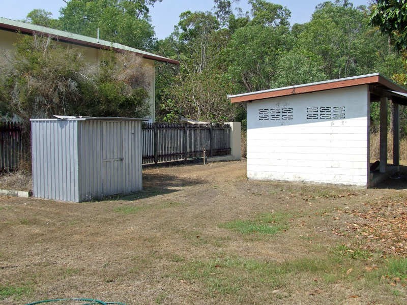 233 Victoria Street, Cardwell QLD 4849