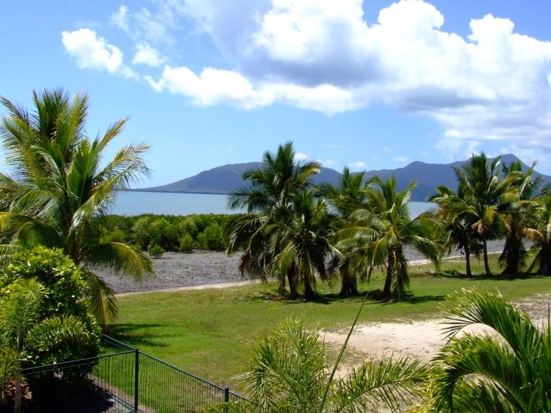 33-37 Keith Williams Drive, Cardwell QLD 4849