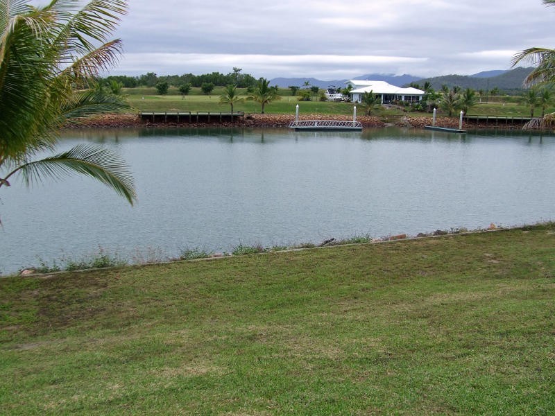 24 Royal Palm Avenue, Cardwell QLD 4849