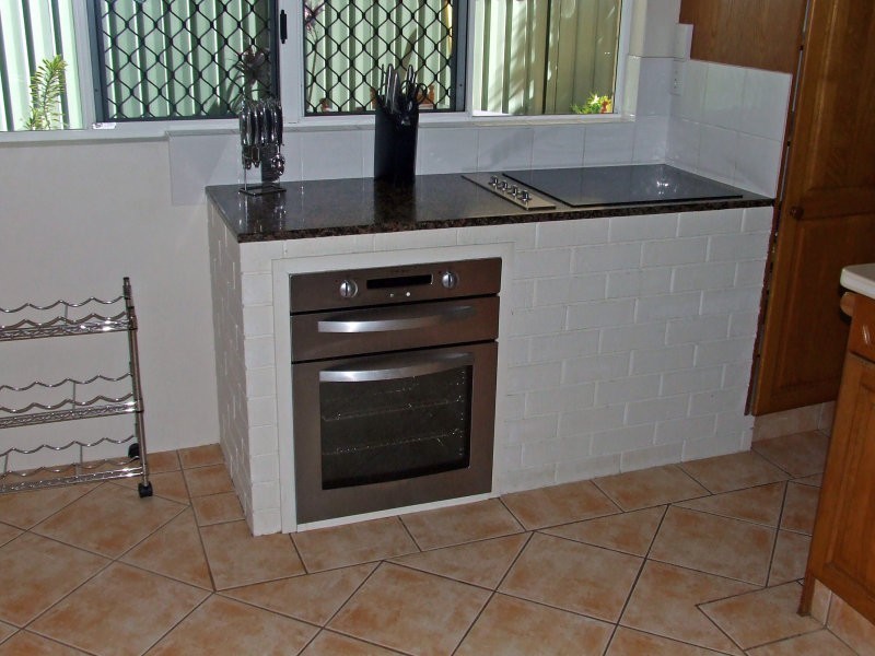 4 Edmondson Close, Cardwell QLD 4849