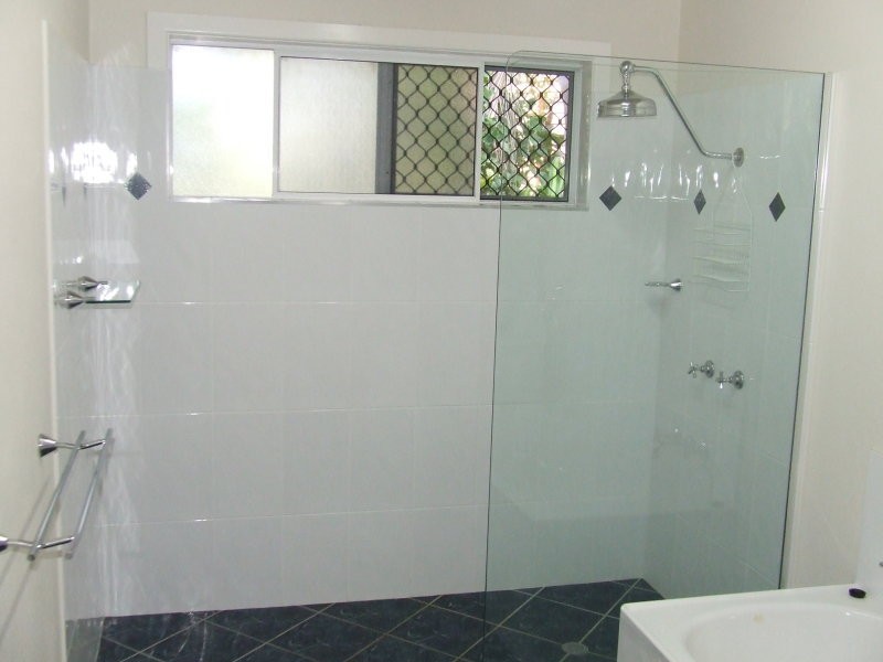 4 Edmondson Close, Cardwell QLD 4849