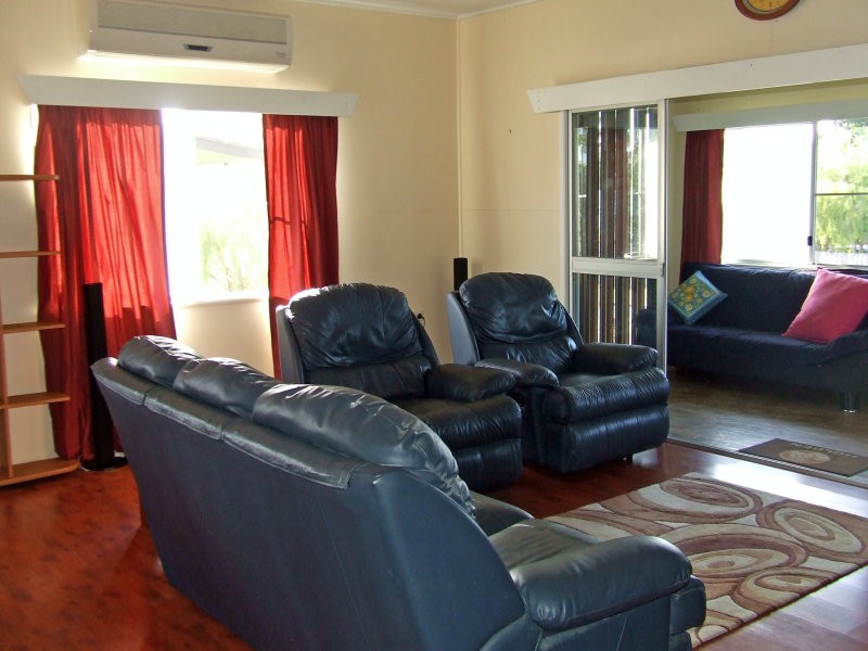 10 Toohey Street, Cardwell QLD 4849
