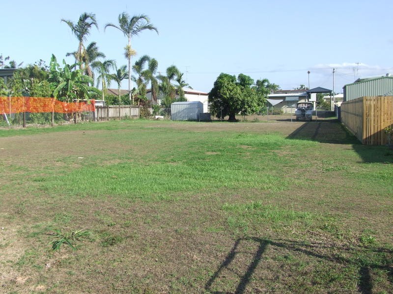 1 Albert Street, Cardwell QLD 4849