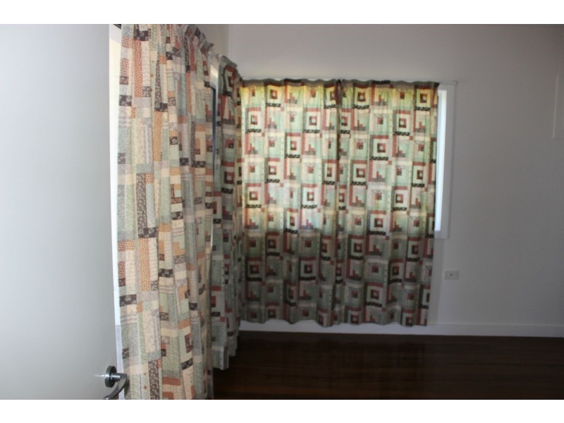 45 Marine Parade, Cardwell QLD 4849