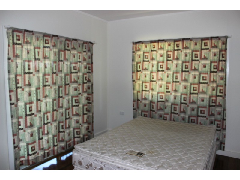 45 Marine Parade, Cardwell QLD 4849