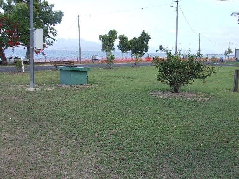 45 Marine Parade, Cardwell QLD 4849