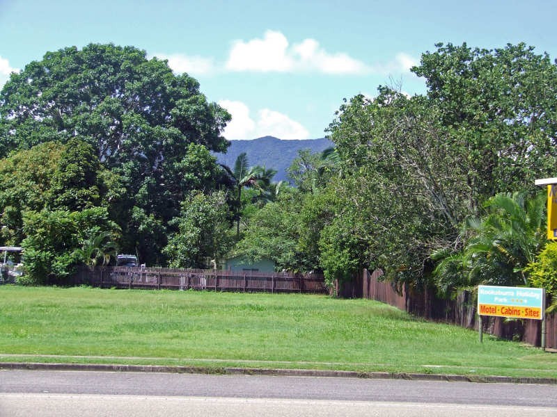 167 Victoria Street, Cardwell QLD 4849