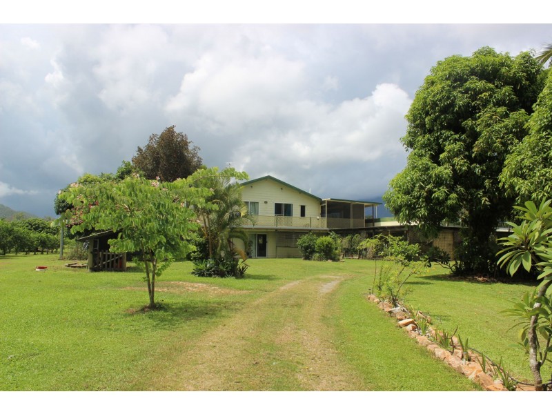 75 Lily Creek Road, Cardwell QLD 4849