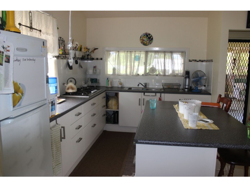 75 Lily Creek Road, Cardwell QLD 4849