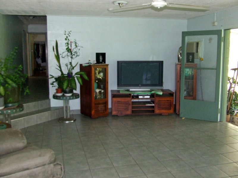 7 Ronlund Road, Murray Upper QLD 4854