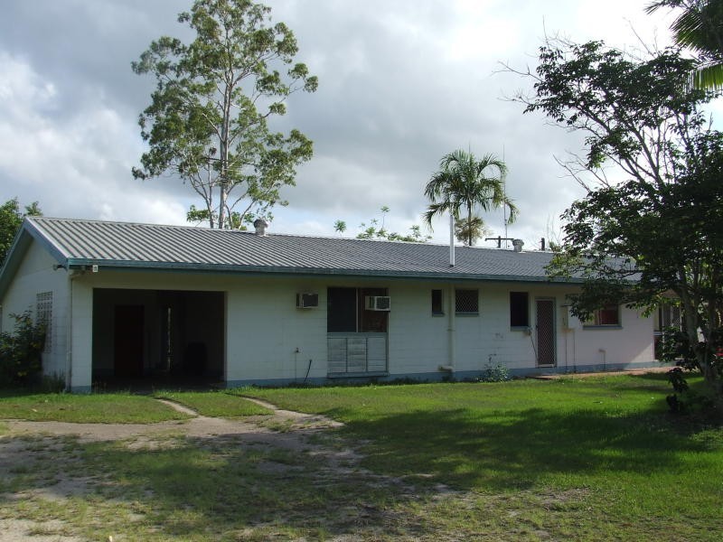 305 Curtis Road, Kennedy QLD 4816