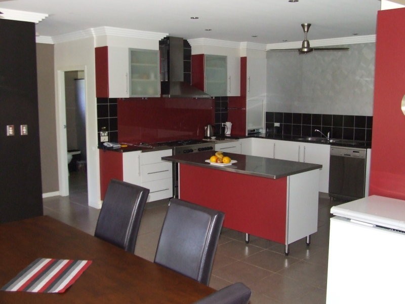 14 Roma Street, Cardwell QLD 4849