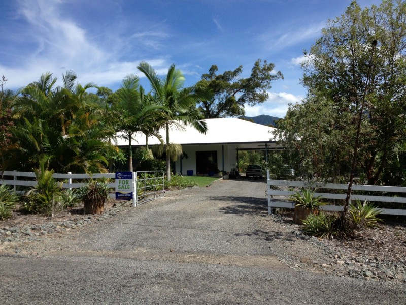 24 Cycad Crescent, Cardwell QLD 4849