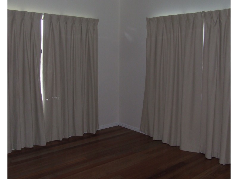 180 Victoria Street, Cardwell QLD 4849