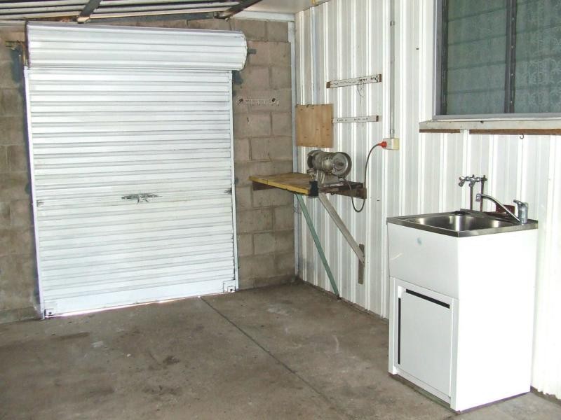 8 Landsdown Street, Cardwell QLD 4849