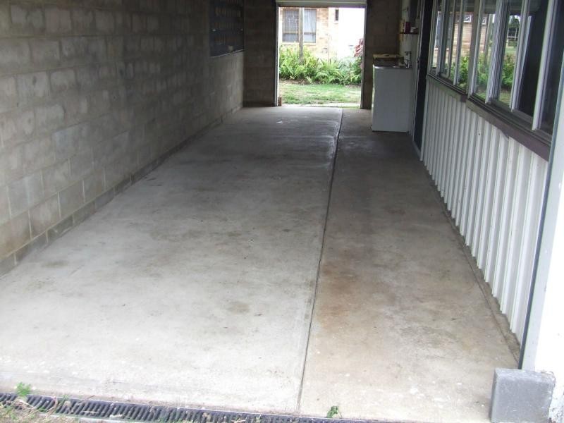 8 Landsdown Street, Cardwell QLD 4849