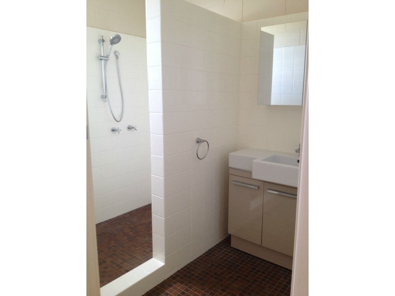 2/16 Jamieson Street, Cardwell QLD 4849