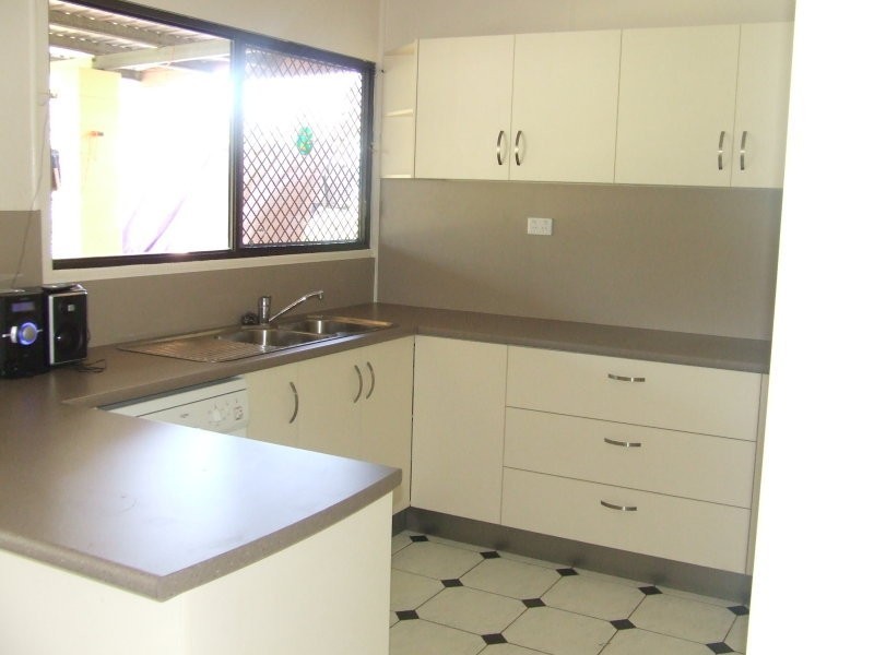 4 Gregory Street, Cardwell QLD 4849