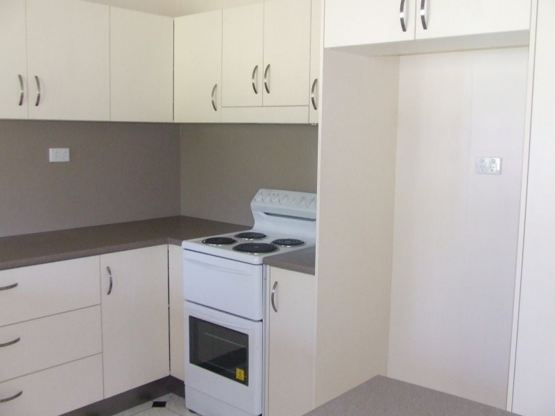 4 Gregory Street, Cardwell QLD 4849