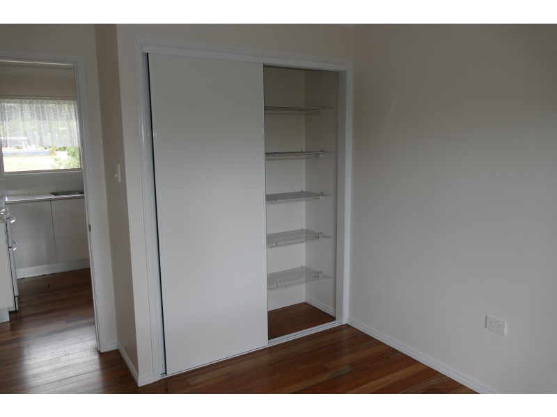 180 Victoria Street, Cardwell QLD 4849