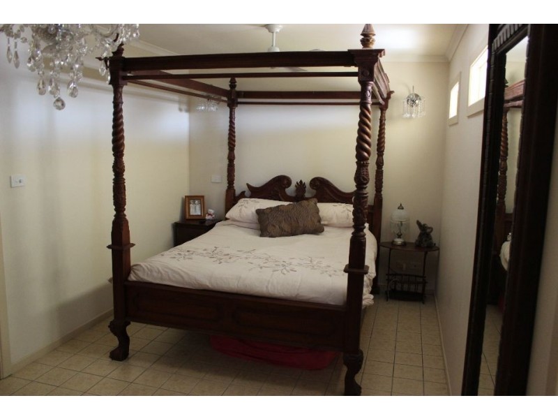 207 Victoria Street, Cardwell QLD 4849