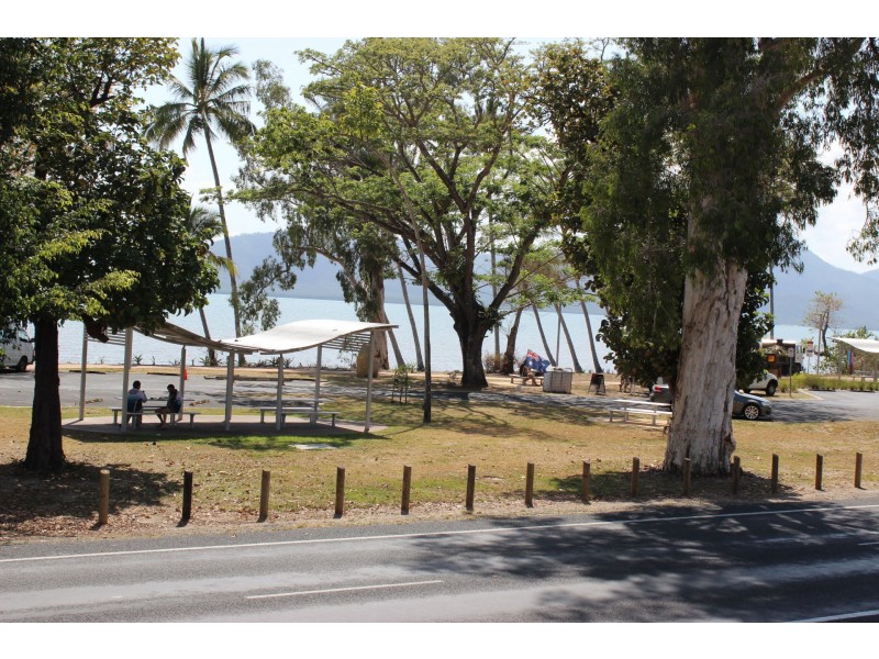 9 Victoria Street, Cardwell QLD 4849