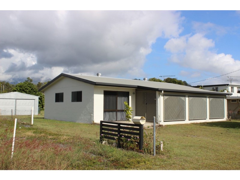 205 Victoria Street, Cardwell QLD 4849