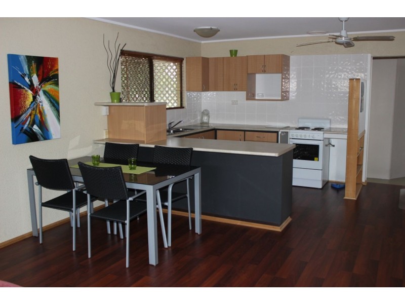 205 Victoria Street, Cardwell QLD 4849