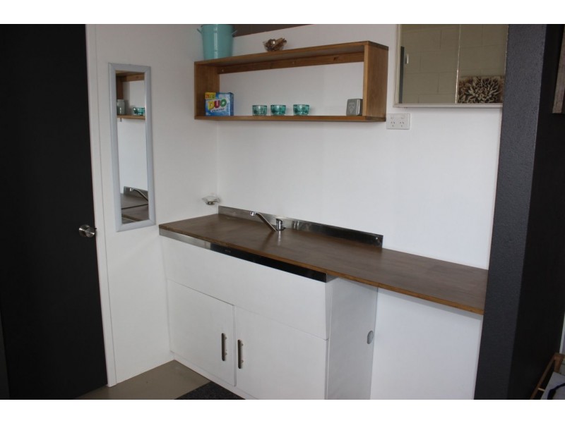 205 Victoria Street, Cardwell QLD 4849