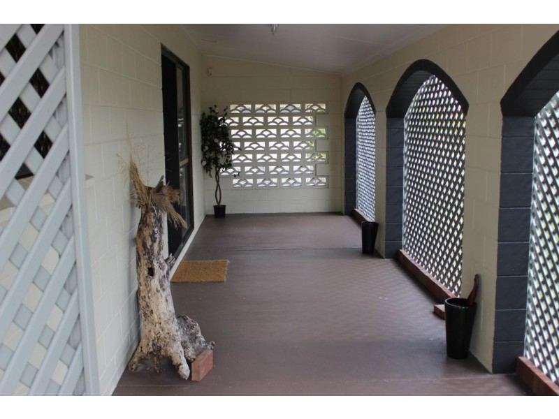 205 Victoria Street, Cardwell QLD 4849