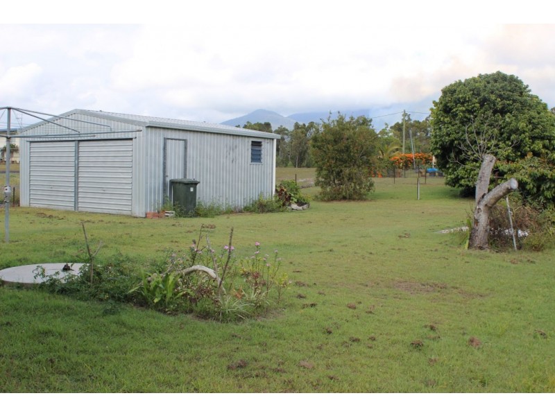 205 Victoria Street, Cardwell QLD 4849