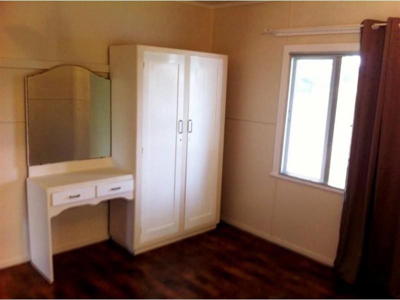 8 Eden Street, Cardwell QLD 4849