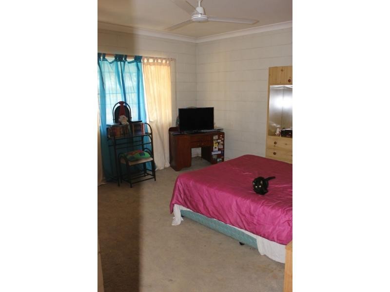 63 Curtis Road, Cardwell QLD 4849