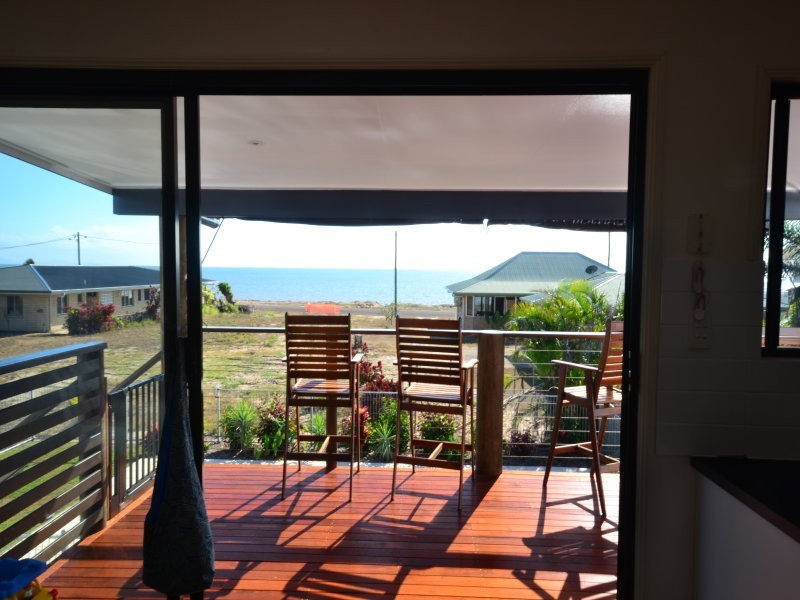 14 Leefe Street, Cardwell QLD 4849